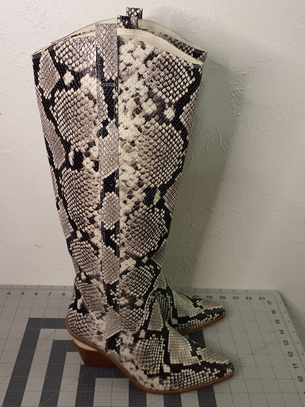 Gianni Bini Black and Cream Snakeskin Cowboy Boots